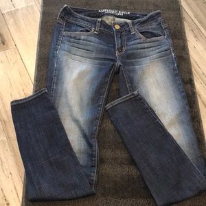 American Eagle super stretch jeggings.